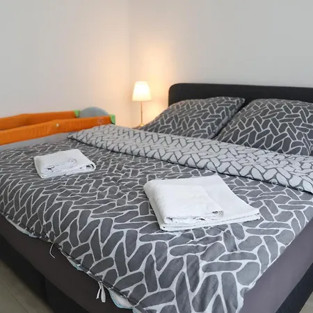 Gemuetliches Familienhaus - Fuehlt Euch Wohl Apartament Oldenburg