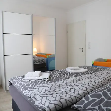 Apartment Gemuetliches Familienhaus - Fuehlt Euch Wohl Oldenburg